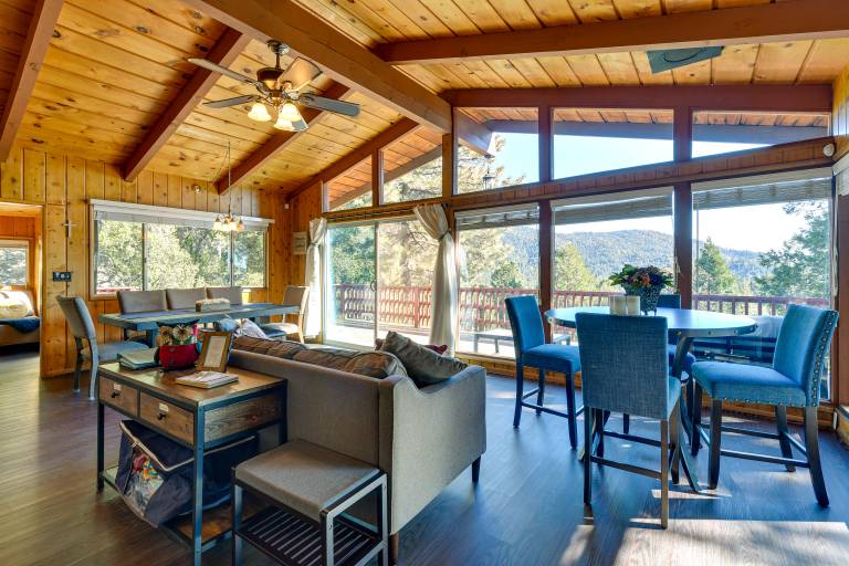 Day Trip to Music Fests! Idyllwild Home w/ Hot Tub — photo 5