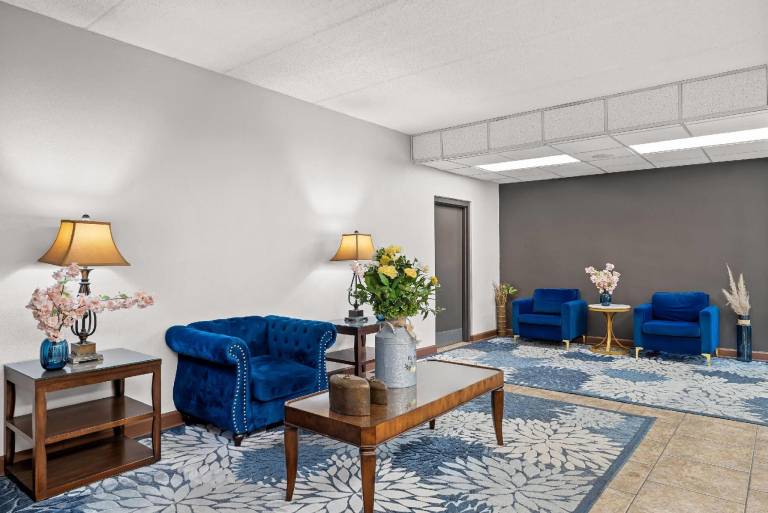 Days Inn by Wyndham Statesboro — photo 4