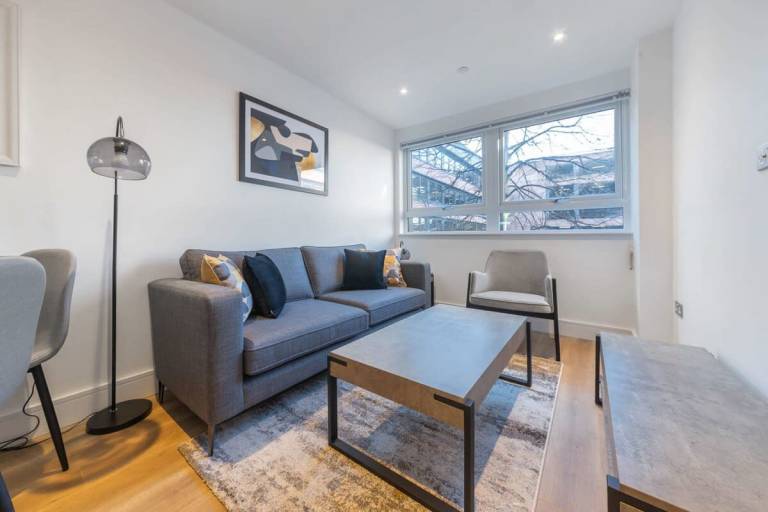 Apartment East Grinstead