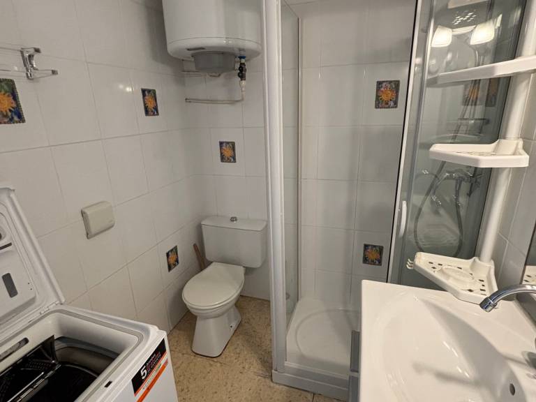 Studio with 1 room for 4 persons — photo 3