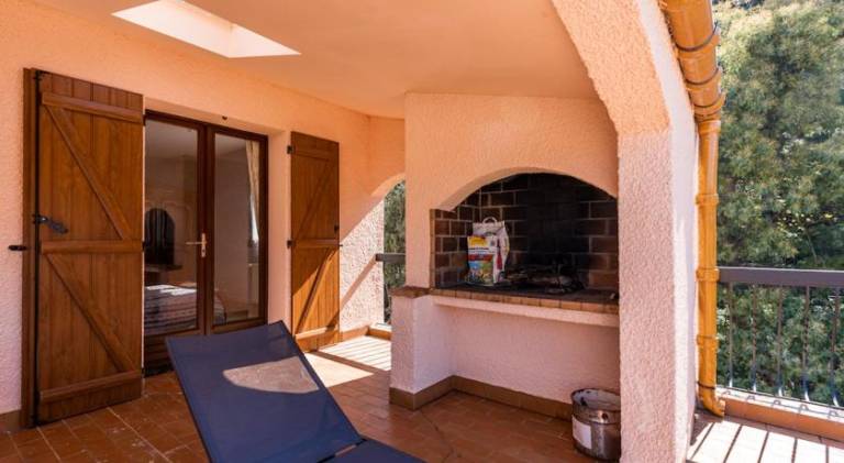 Rental apartment with pool — photo 3