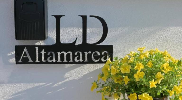 Rental apartment with 3 rooms for 6 persons in Salve