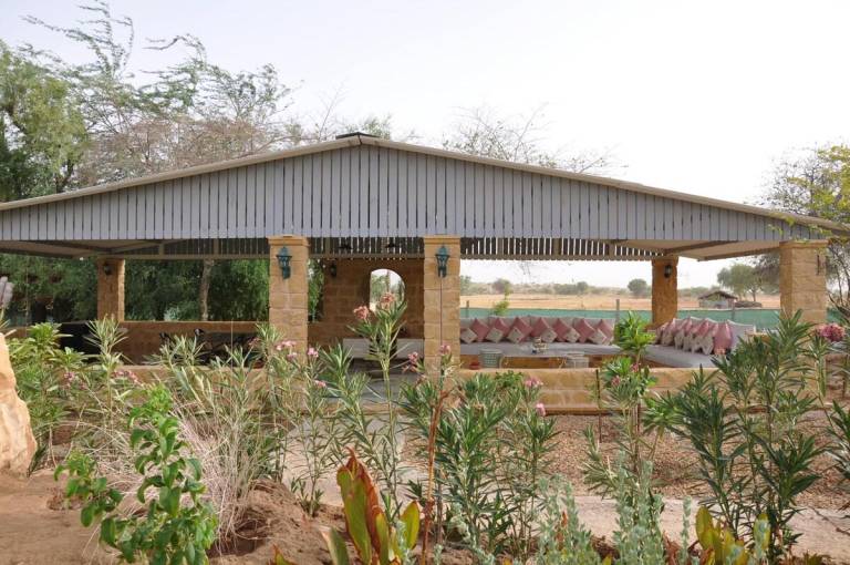 Villa with garden — photo 4
