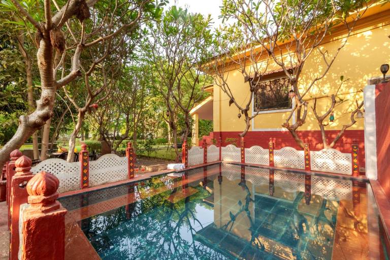 Villa with grill, garden & pool — photo 4