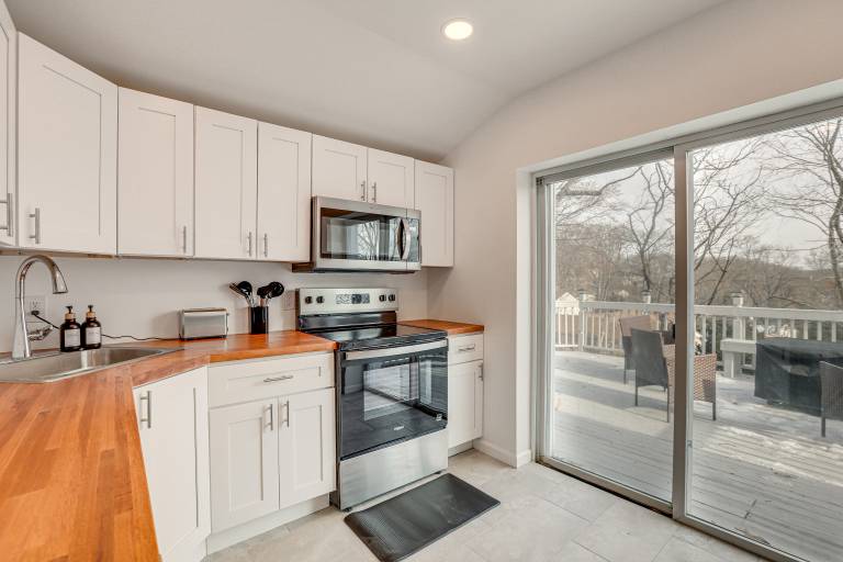 Pet-Friendly Home w/ Lake Views & Deck! — photo 4