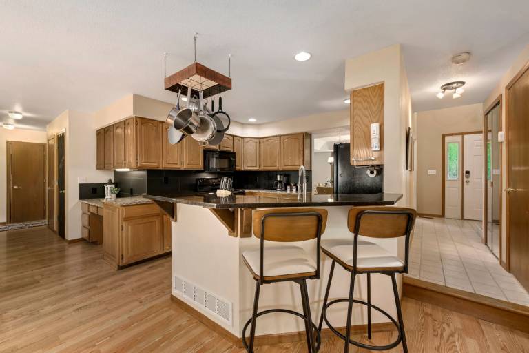 2765 27th CT SW — photo 2