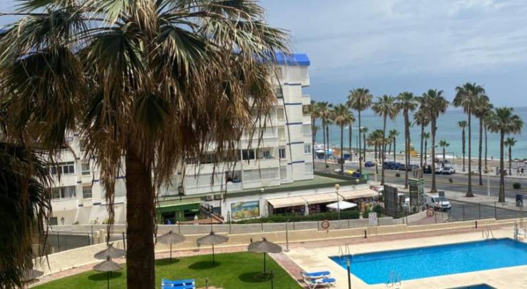 Holiday apartment with pool | Next to the beach | Pets allowed — photo 2