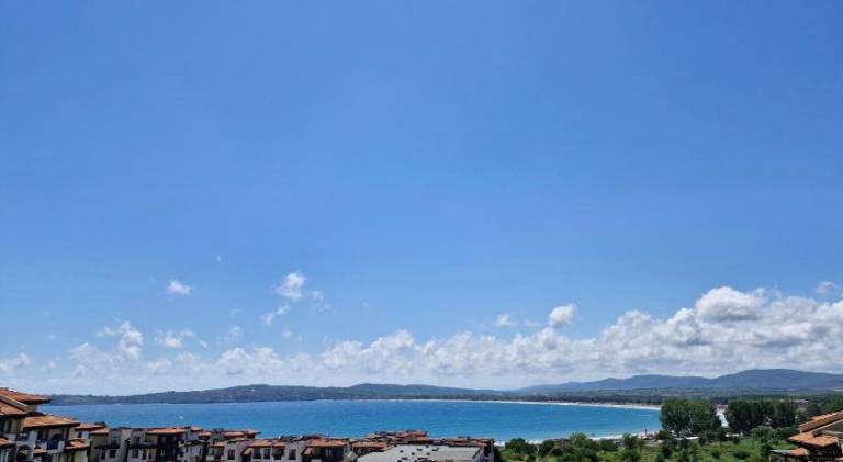Holiday apartment with jacuzzi in Burgas