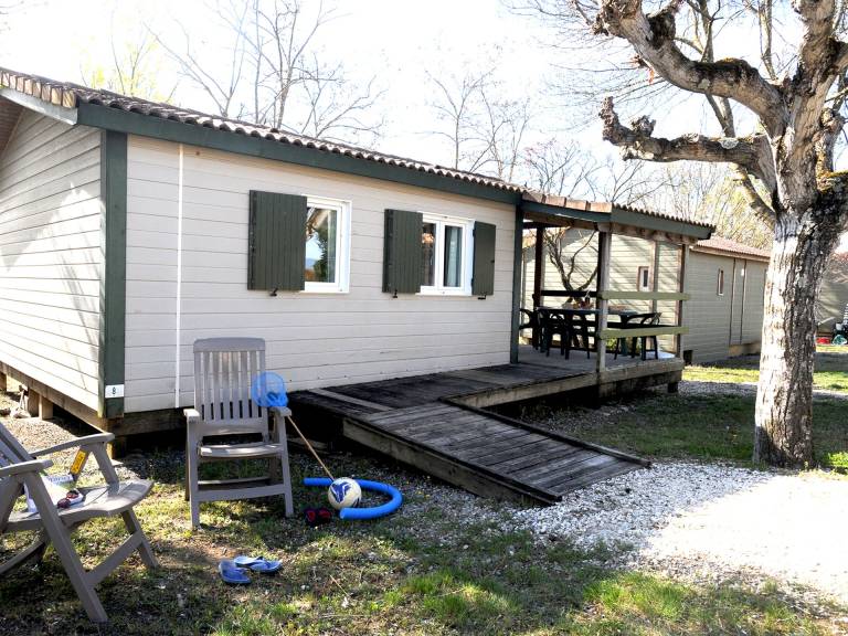Chalet Villeneuve-de-Berg