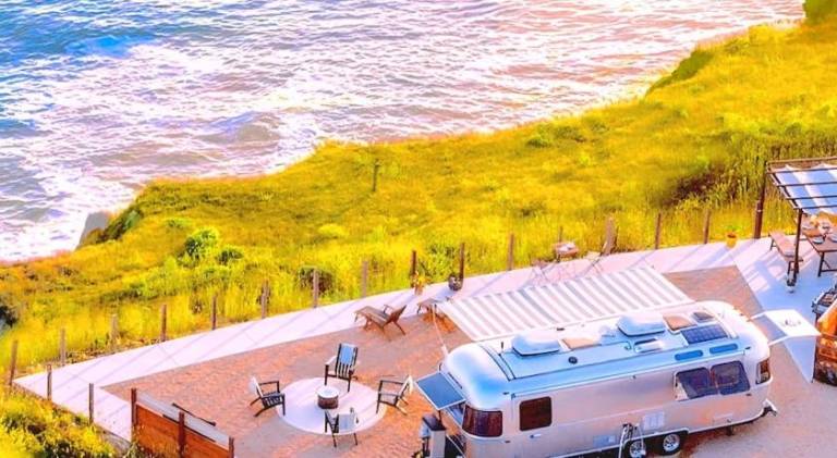 Beachfront California Coast Airstream-Luxury in Half Moon Bay, CA