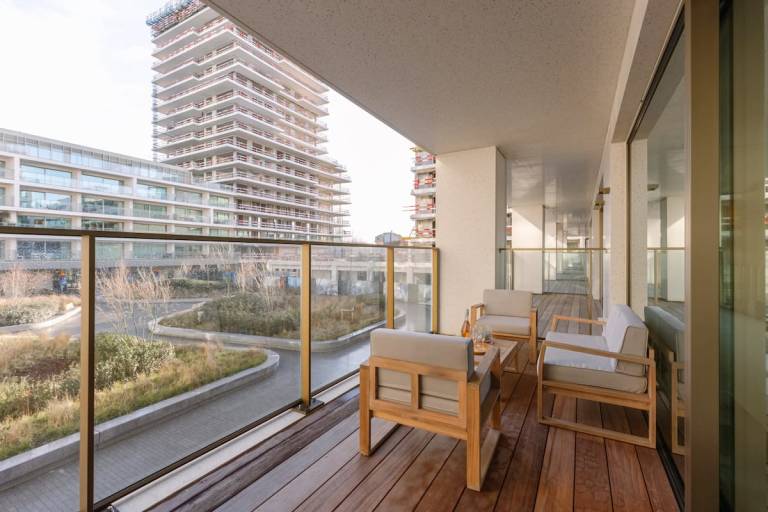 Huswell Bright apartment in Sky garden with terrace