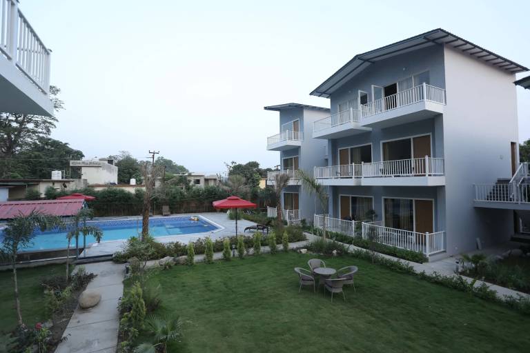 Resort  Ramnagar