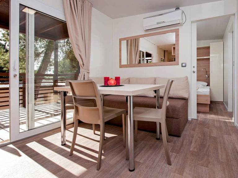 Pleasant mobile home with terrace | Dogs allowed — photo 5