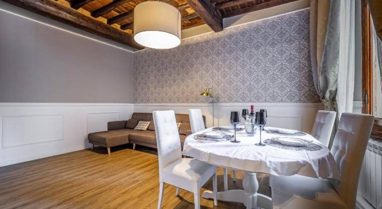 Holiday apartment with jacuzzi | Near Florence Cathedral | Good for workation | Pet-friendly — photo 5