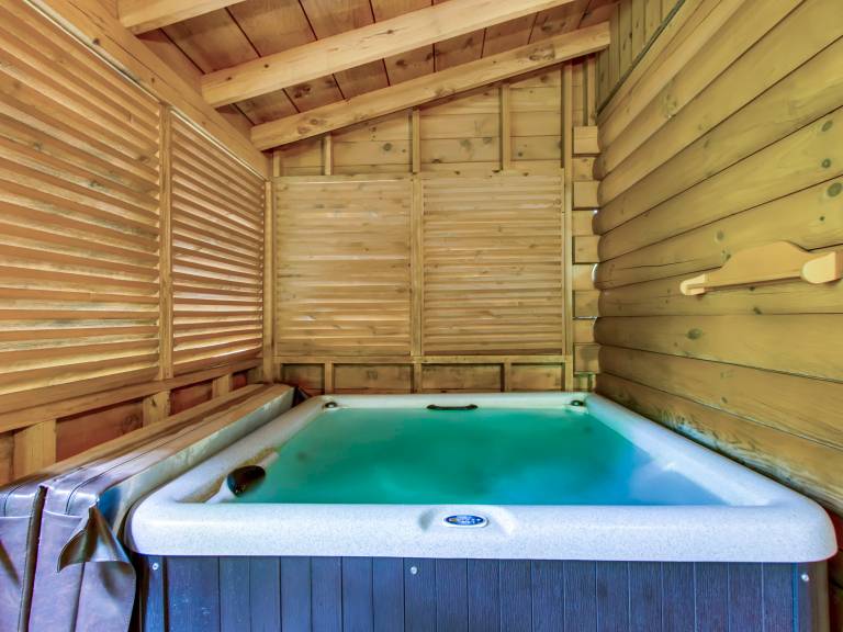House with fast internet, pool & barbecue — photo 3