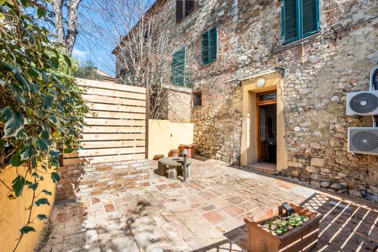Edera Apartment - Antiche Dimore with Shared Pool, Wi-Fi and Air Conditioning in Murlo