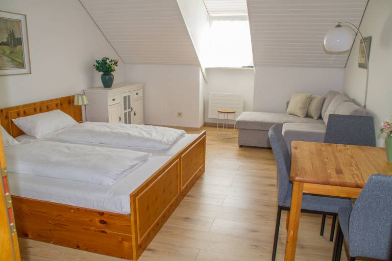 Family-friendly pleasant rental apartment | Garden view | Dogs allowed — photo 2