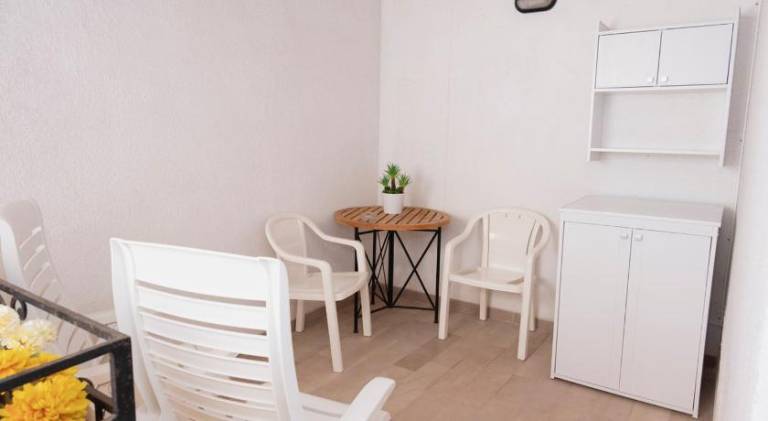 Rental apartment with 2 rooms for 6 persons — photo 4