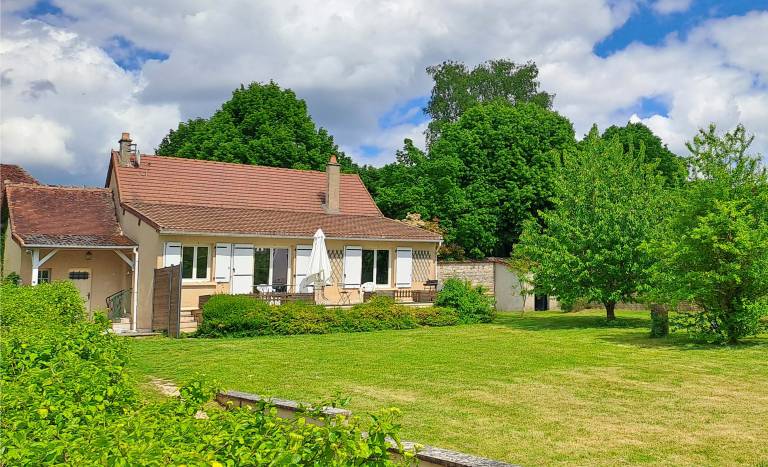 Maison de vacances Ancy-le-Franc