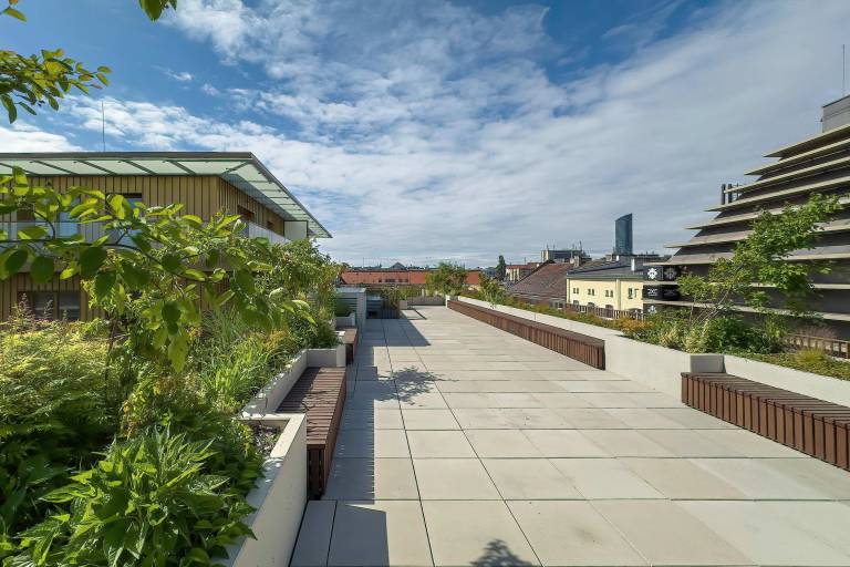 Apartment with fast internet & garden | Next to Market Square — photo 5