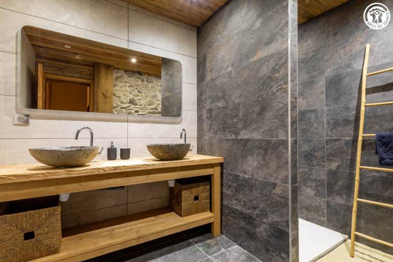 Pleasant gite with patio | Close to the ski | Dogs allowed — photo 4