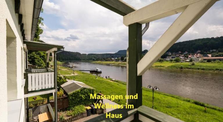 Holiday apartment with grill & garden in Dresden