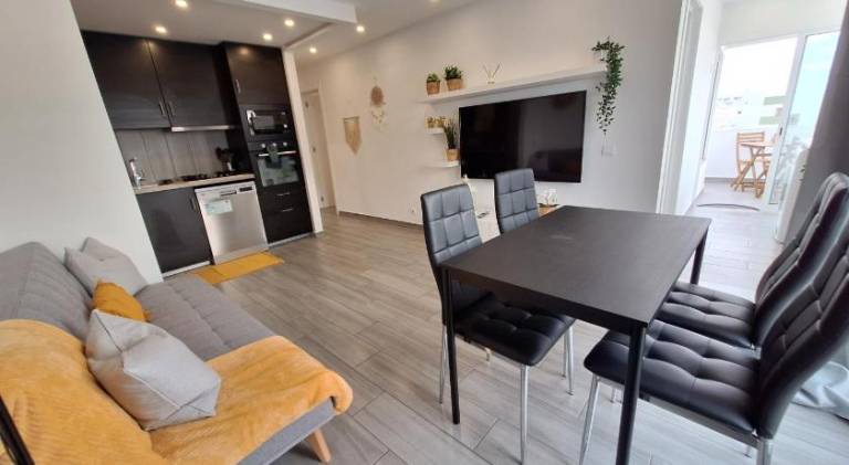 Cool living Quarteira, 2 bedroom with ocean view — photo 2