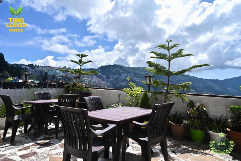 Two Leaves Hotel & Restaurant in Darjeeling