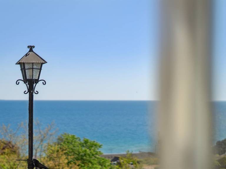 House with yard, terrace & grill | Sea view — photo 3