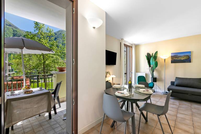 Child-friendly rental apartment with terrace & garden | Mountain view | Close to the beach | Pets are welcome — photo 2