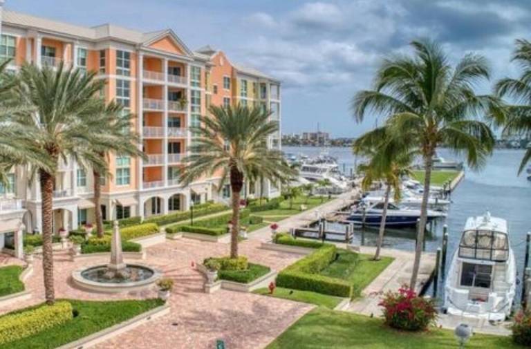 Condo Lake Worth