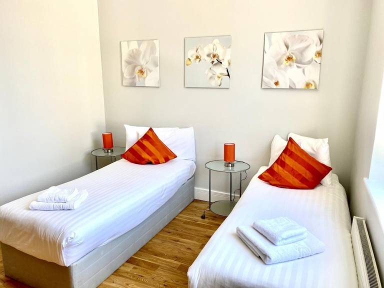 Apartment Croydon