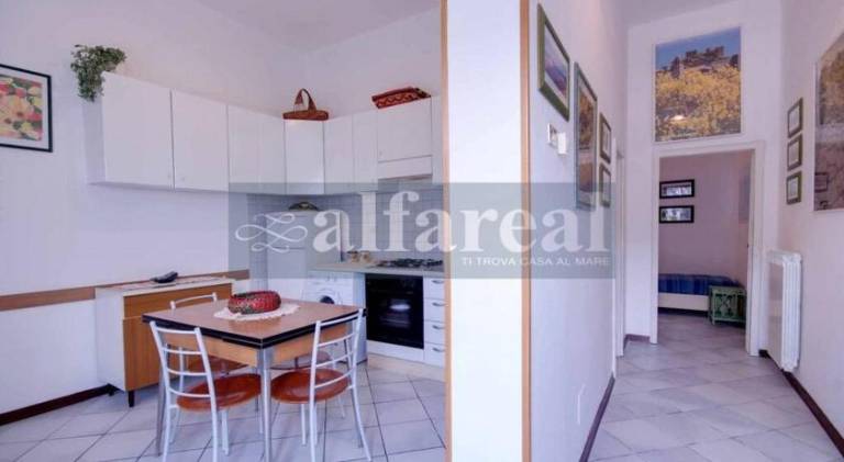 Rental apartment with 2 rooms for 5 persons — photo 3