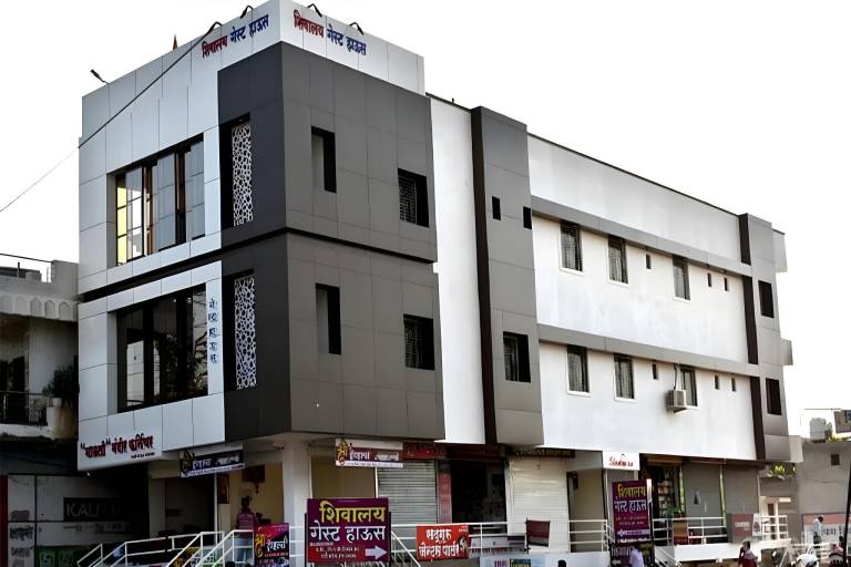 Hotel Shivalay Shegaon