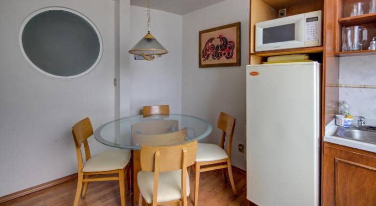 Grupo Kings Suites - Bosques de Duraznos 78 — photo 4