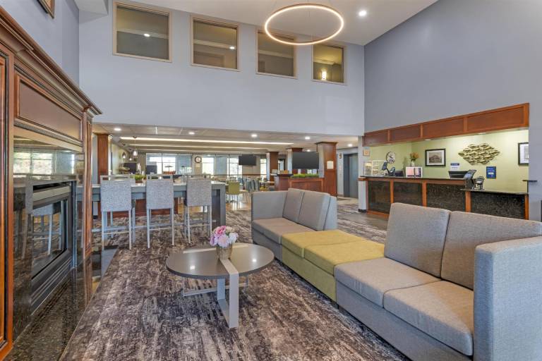 Best Western Plus Eau Claire Conference Center in Eau Claire, WI