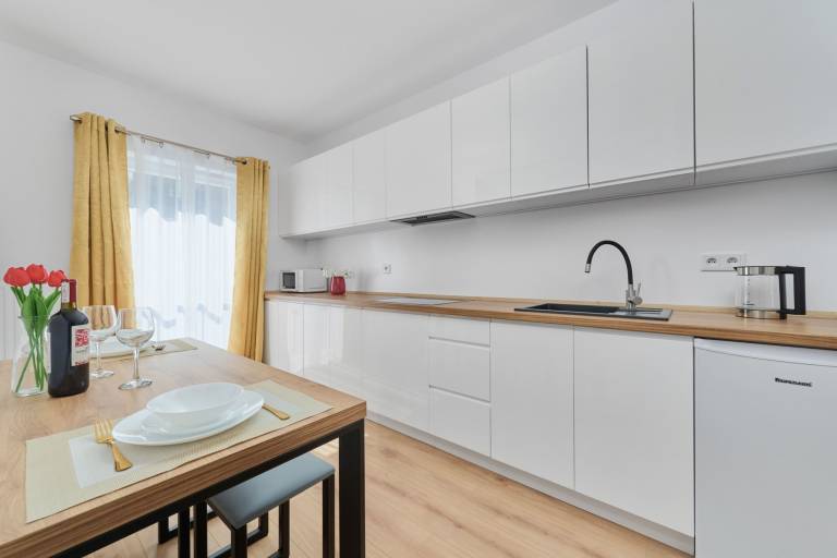 Family-friendly pleasant studio with fast internet | Pets are welcome — photo 4