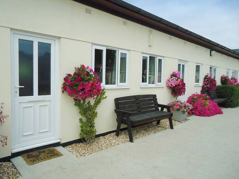 Cottage  Bradford Peverell