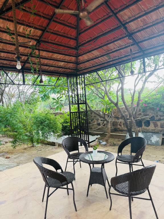 Farm with terrace, garden & pool — photo 3