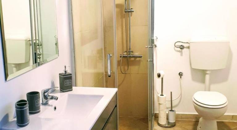 Holiday apartment with 4 rooms for 6 persons — photo 2