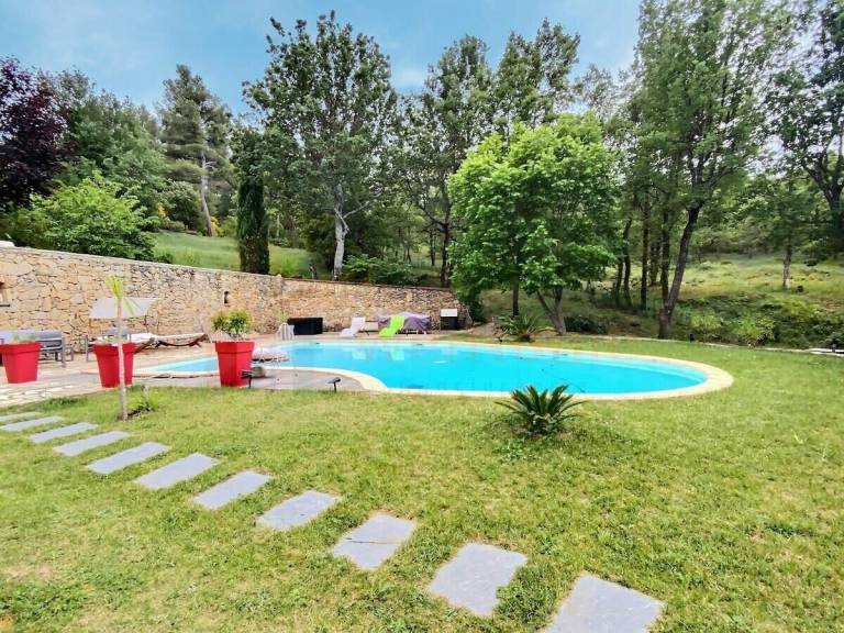 Appartement  La Bouilladisse