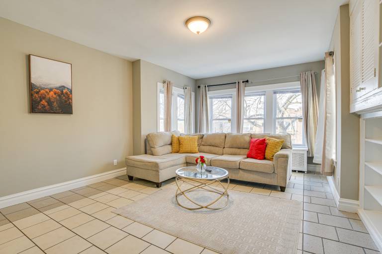 Apartment Evanston