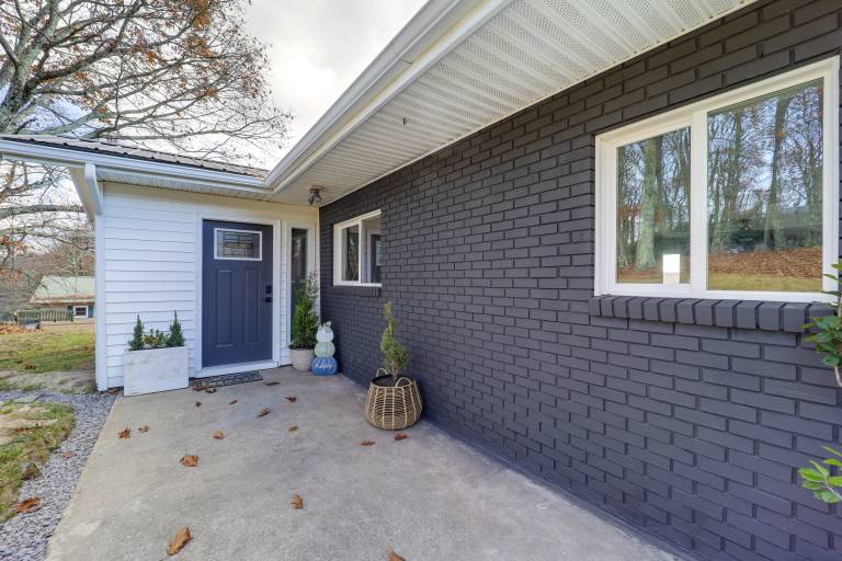 Pet-Friendly Boone Home w/ Scenic Mountain Views! — photo 3