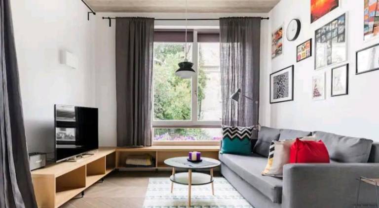 Free Indoor Parking Old Town Basanavicius Park & Balcony — photo 2