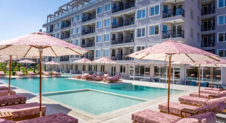 Lovely apartment with pool | Dogs allowed in Sunny beach