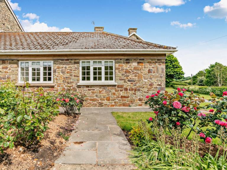 3 Bed in Zeal Monachorum WAICH