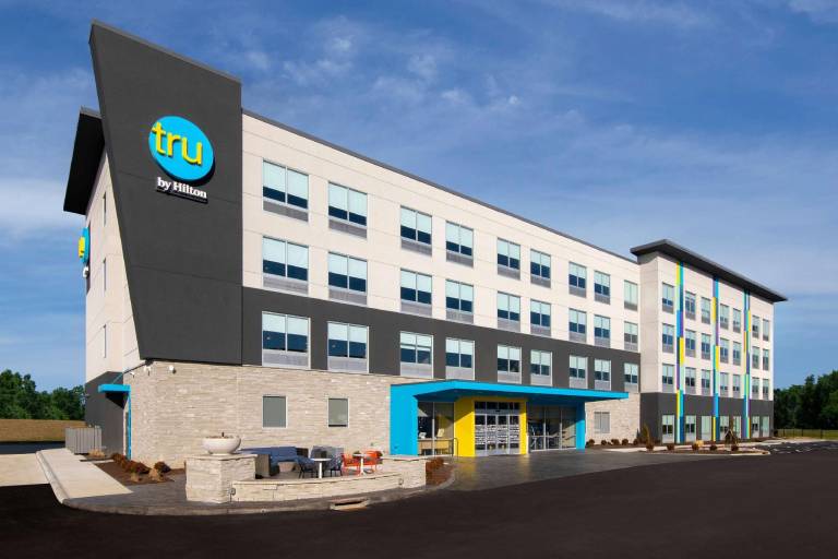 Tru by Hilton Sharonville Cincinnati in Sharonville, OH