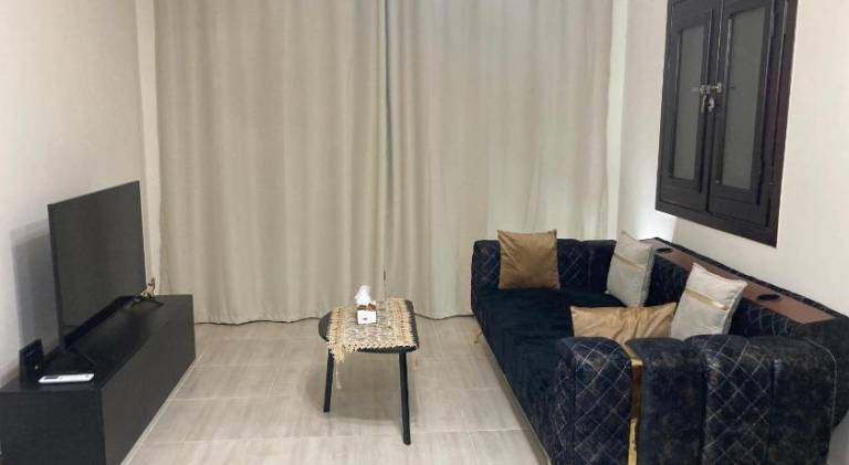 Apartment with pool — photo 2