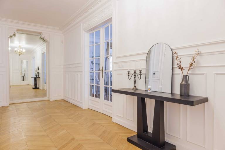 Apartment | Next to Arc de Triomphe — photo 3