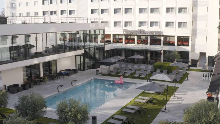 Forest Hill Paris Meudon-Velizy Hotel in Clamart